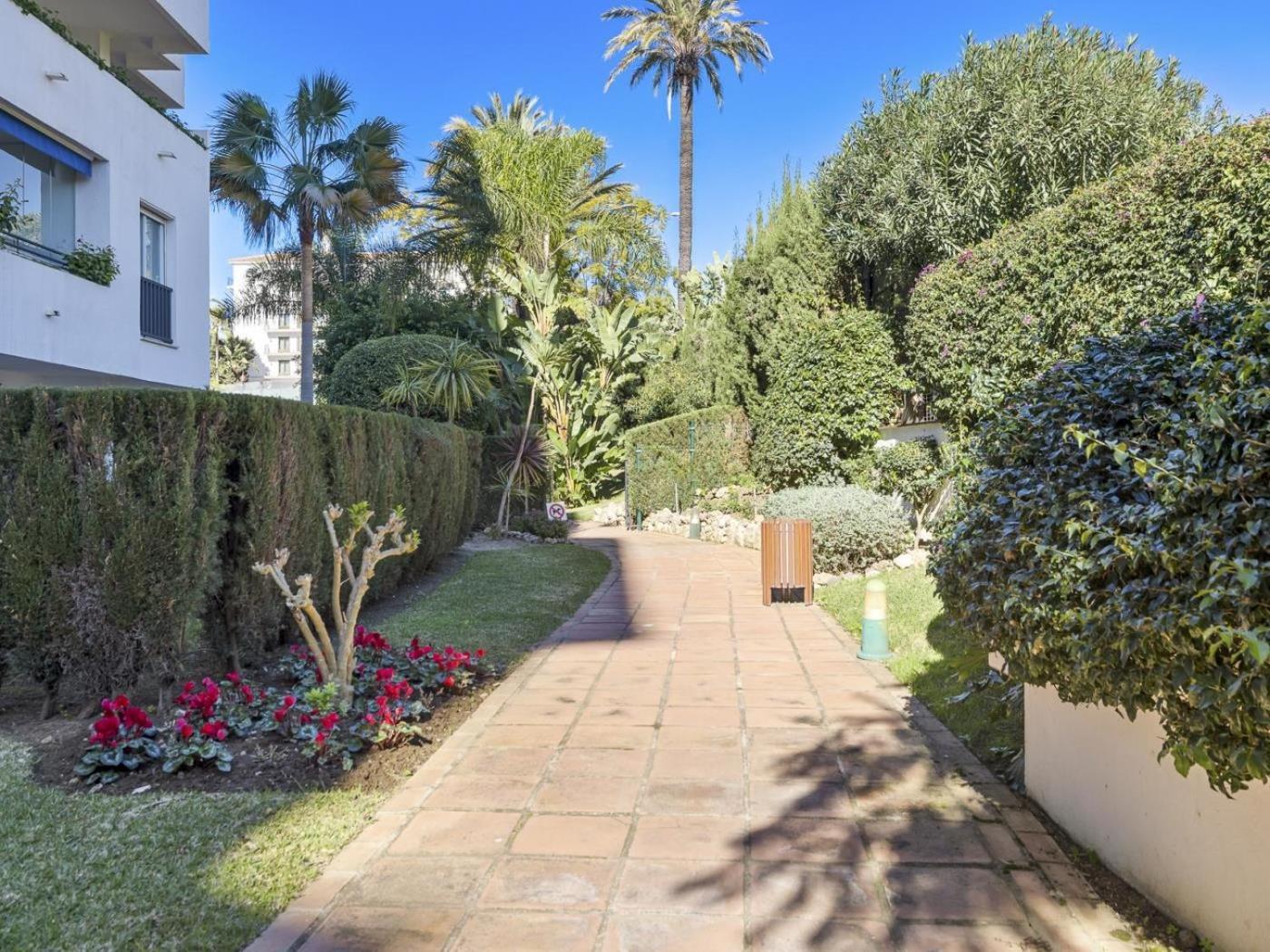 Centrico Estudio En Puerto Banus Apartamento